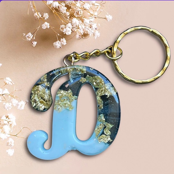 Resin Customize Keychain - Picture 2 of 3